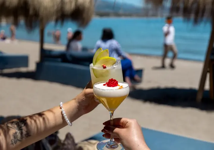 Напитки в Banús Beach
